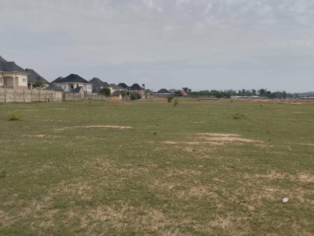 *LAND FOR SALE*  Land Use: Residential (Housing Estate)