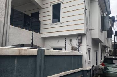 Executive 2-Bedroom Flat Apartment for Sale in Ago Okota
