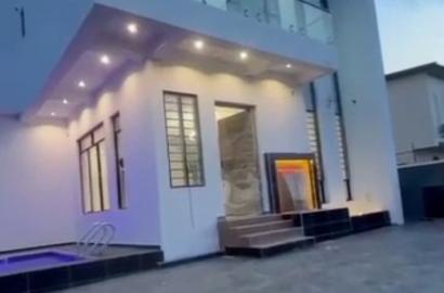 Luxury 4-Bedroom Fully Detached Duplex with BQ for Sale in Sangotedo, Ajah