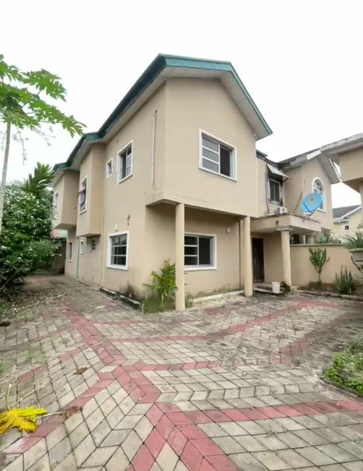 Standard Spacious 4-Bedroom Semi-Detached Duplex for Sale in Lekki Phase 1