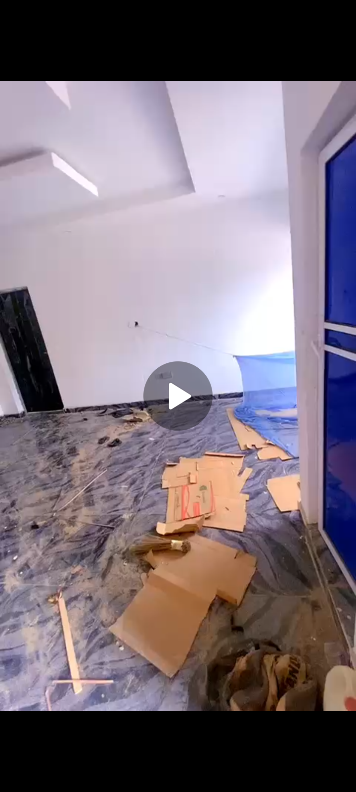 Newly renovated 3 bedrooms up flat, @New- Garage R-JOLAD Hospital Axis