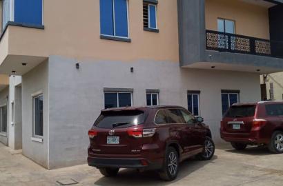 Modern 3 Bedroom Flat for Sale 📍 Greenville Estate.