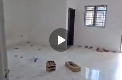 Very spacious Miniflat Upstairs @an estate in Amuwo-odofin GRA