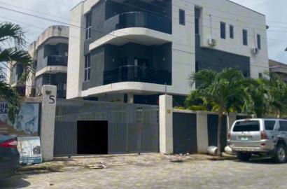 Neatly Used 5-Bedroom Fully Detached Duplex with Boys' Quarters (BQ) 📍 Location: Ikate, Lekki, Lagos