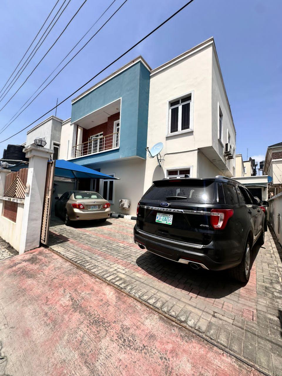 Luxury 4-Bedroom Semi-Detached House 📍 Location: Platinum Way, by Nicon Town, Lekki, Lagos