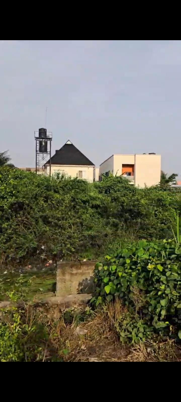 🏡 DISTRESS LAND SALE 856 sqm Plot in Abijo GRA 📍 Location: Abijo GRA, Lekki, Lagos