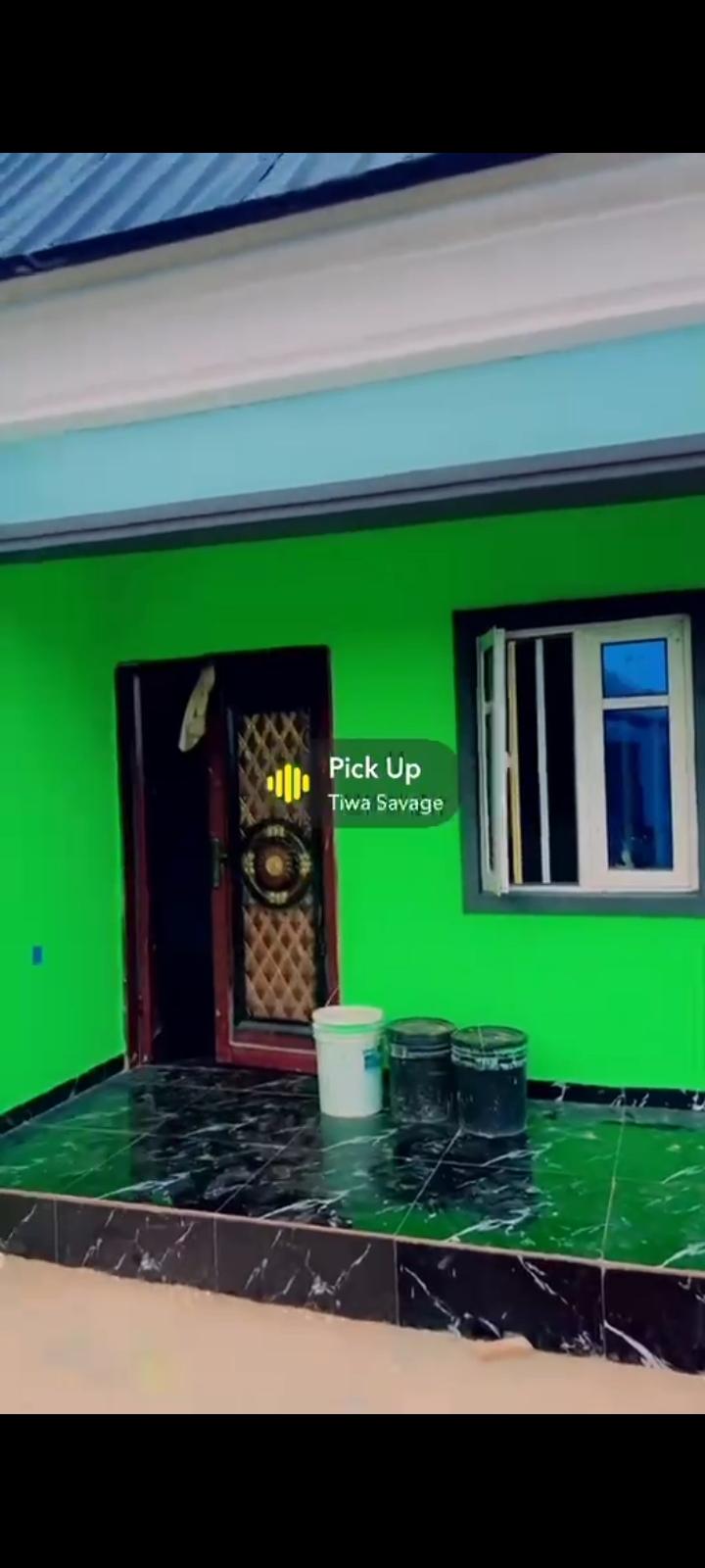 🏢 5 Units of Mini Flats 📍 Location: Itamarun, Aiyetoro, Itele, Ogun State