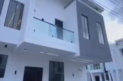 Brand New Luxury 4-Bedroom Semi-Detached Duplex with Boys' Quarters (BQ) 📍 Location: Ado Road, Ajah, Lagos