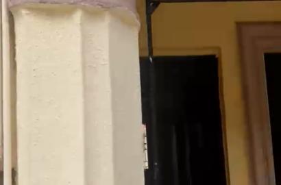 Standard 3-Bedroom Flat 📍 Location: Off Idowu Rufai Street, by Market Square, Ago Palace Way, Isolo, Lagos