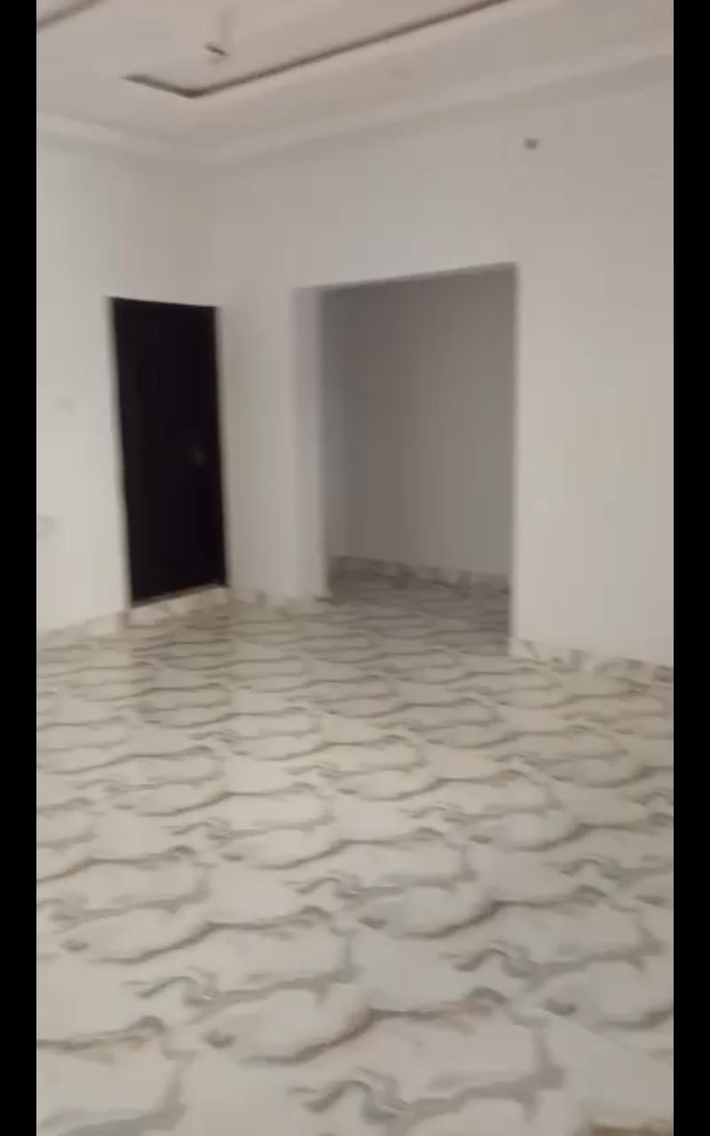2-Bedroom Ensuite Apartment for Rent – Jakande Estate, Oke Afa