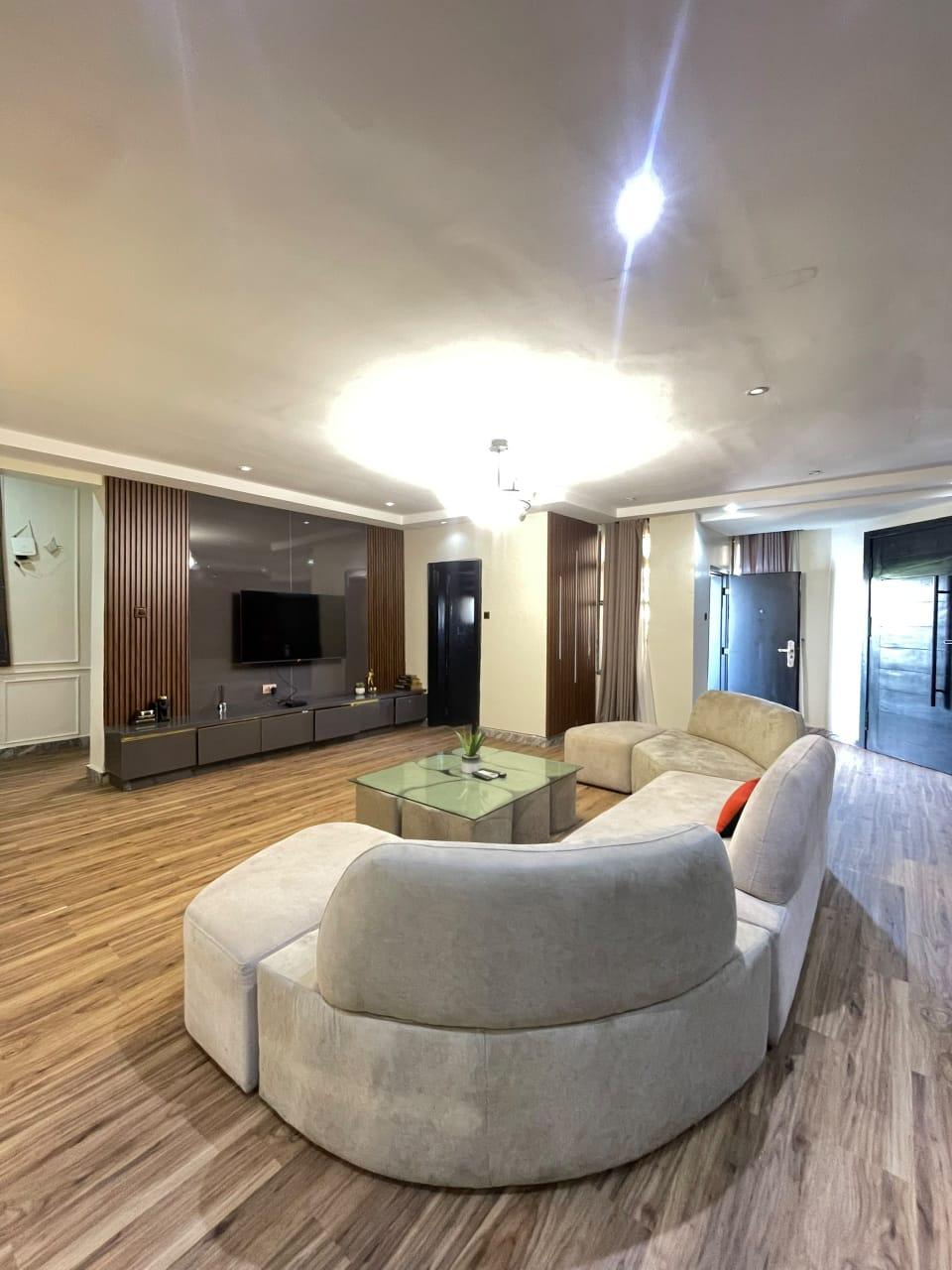 3-Bedroom Luxury Serviced Apartment – Upstairs