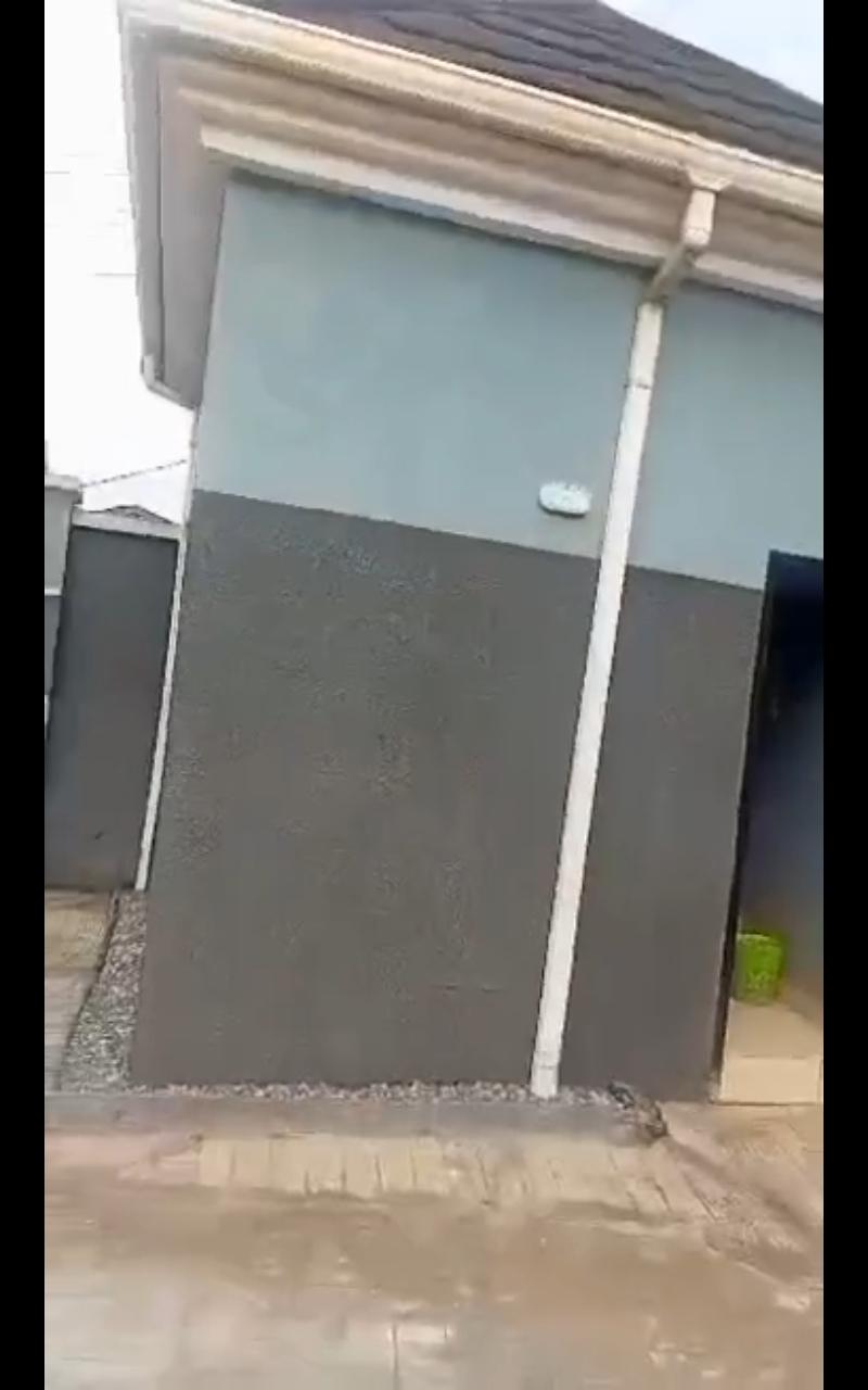 4-Bedroom All-Ensuite Bungalow with Shop for Sale – Off Ijegun-Jakande Road, Lagos