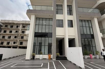 5-Bedroom Semi-Detached House with Pool & Cinema, Lekki Phase 1