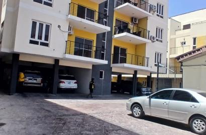Distress Sale 3-Bedroom Apartment with BQ – Lekki (Freedom Way Axis)